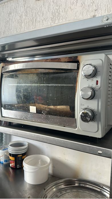 Продам духовый шкаф