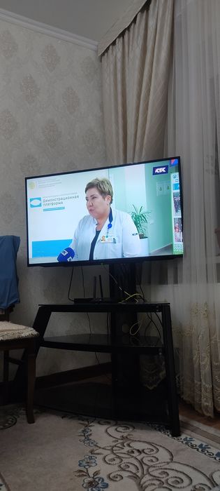 Подставка для телевизора