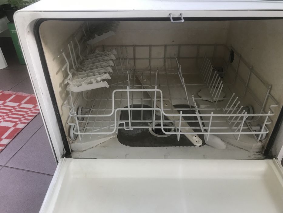 Посудомоечная машина Electrolux DAILY4TWO.