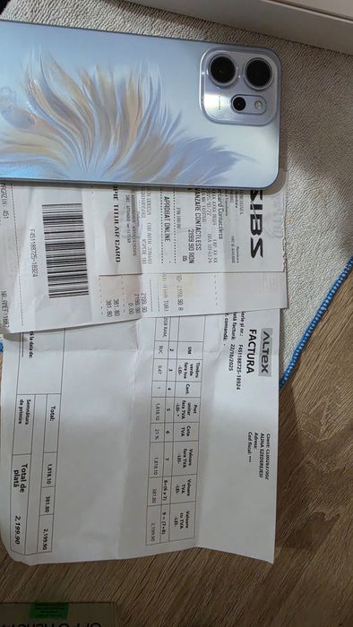 se vinde oppo reno 14 pro