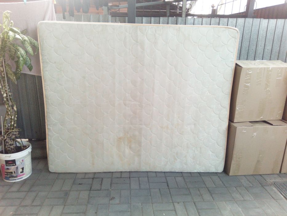 Продаётся матрас