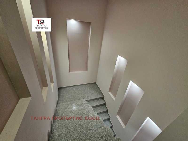Двустаен апартамент в гр.Перник ,кв.Изток