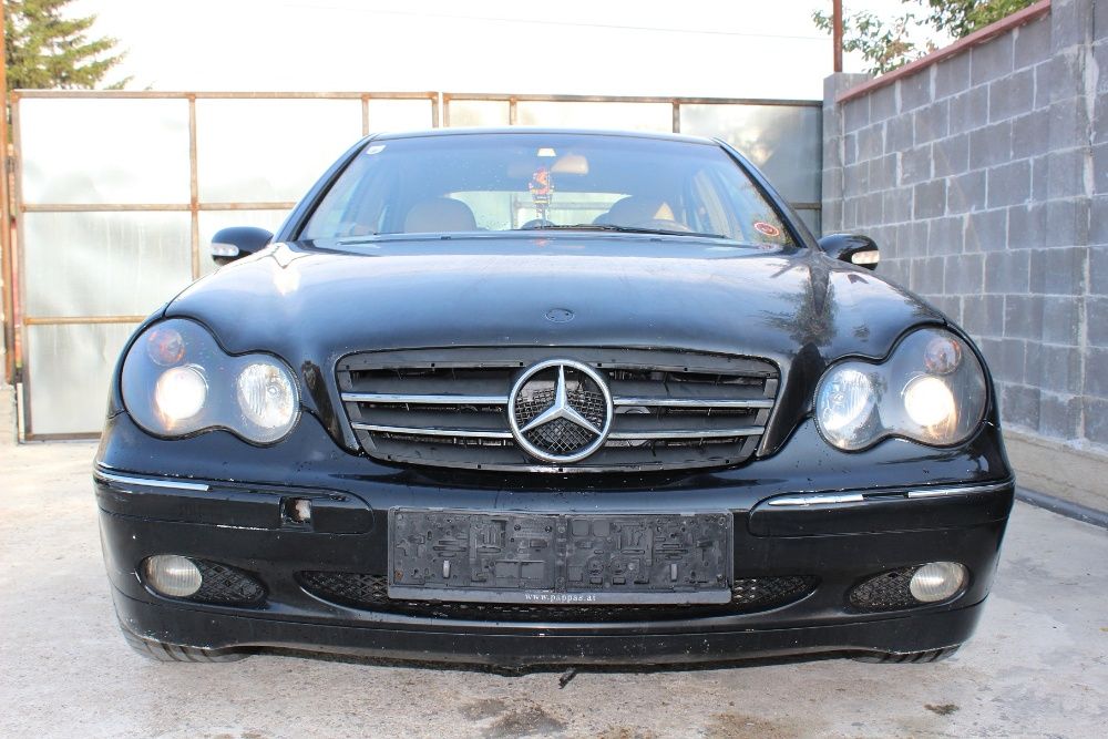 НА ЧАСТИ!!! W203 C220cdi Sedan Мерцедес/Mercedes Ц-класа