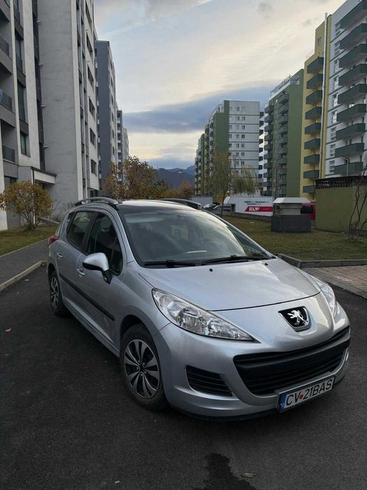 Peugeot 207 SW – 131.000 km – Trapa panoramică – Mașină foarte fiabilă