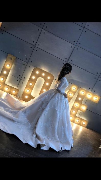 Продам платье (кекс). 80.000