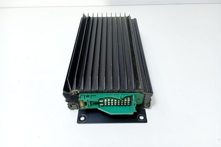 Amplificator audio 382009 Lancia Thesis prima generatie