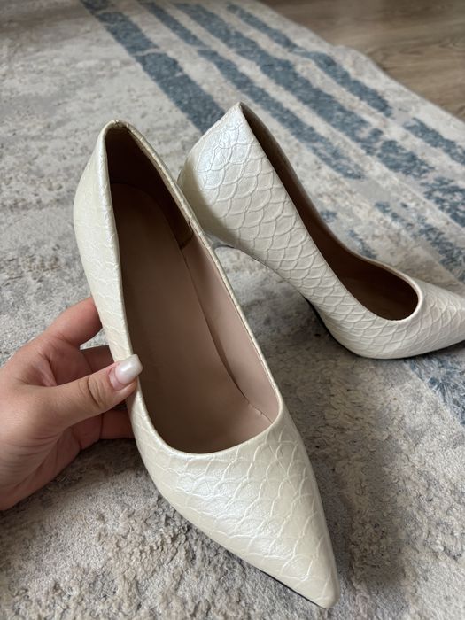 Продам каблук на 5000