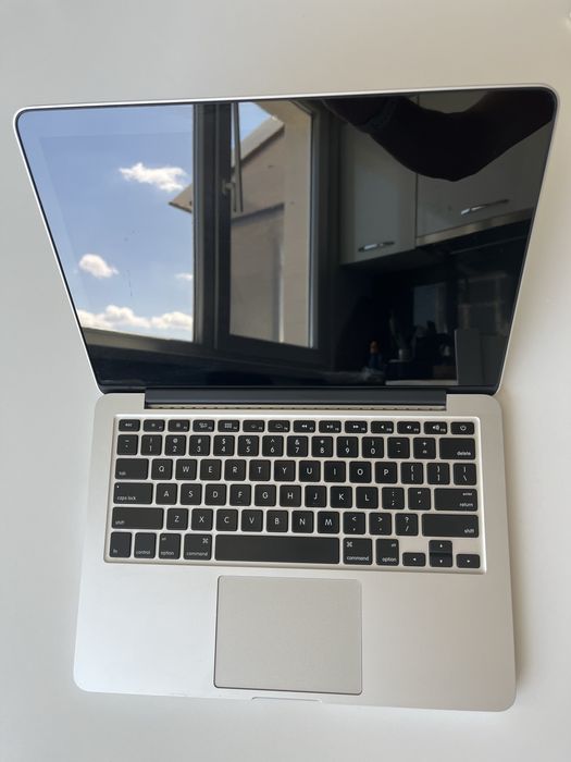 MacBook Pro 13 ,2015, 8GB RAM,256 GB SSD,model A1502