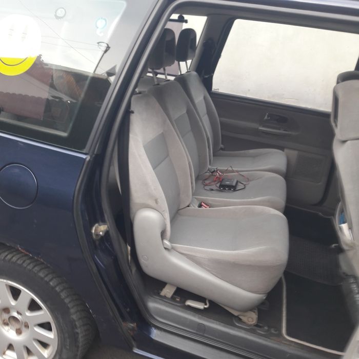 Ford Galaxy 7locuri 1 9 D acte la zi de circulat sau piese  .