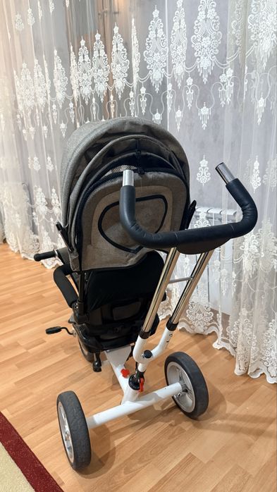 Продам детский велосипед коляска