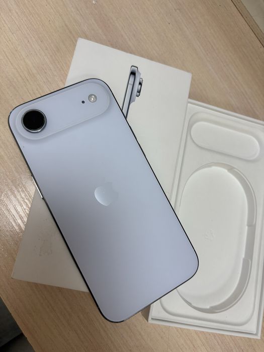 Продам iphone 17 air айфон 17 эир голубой 256 гб без ремонтов оригинал