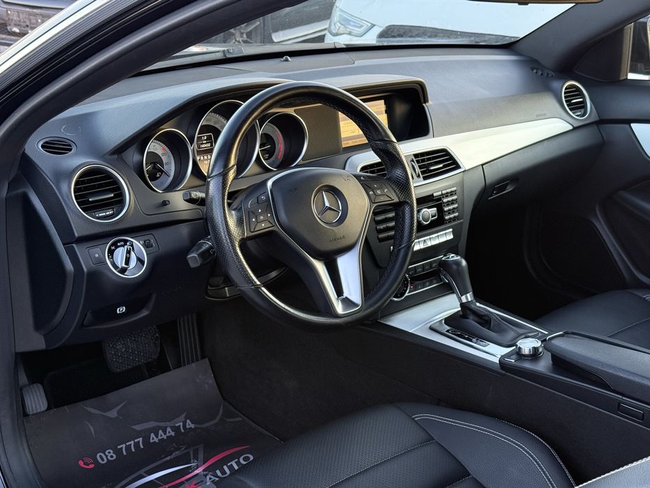 Mercedes-Benz C 220 CDI* AMG Line* 2013г* Топ Състояние* 147.000КМ*