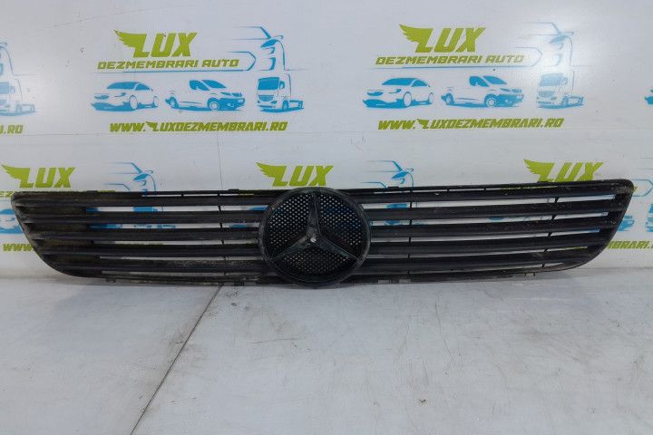 Grila fata a6388880023 Mercedes Benz Vito W638 (1996 - 2003)