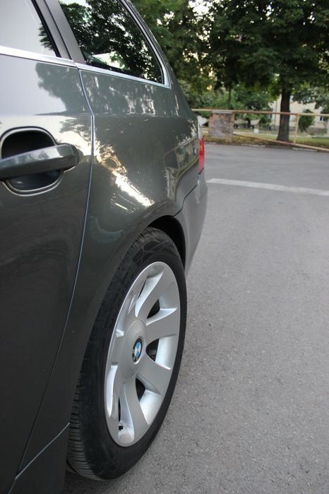 2004 BMW E61 525