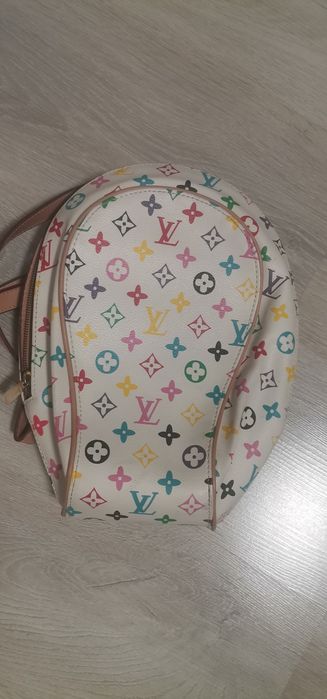 Дамска раничка LV