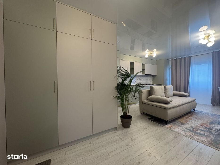 Bloc Nou 2 camere Nicolina, Prima închiriere