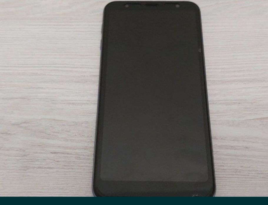 Samsung Galaxy J6 Plus  2018 3/32  GB holati yaxshi  karobka dokumenti