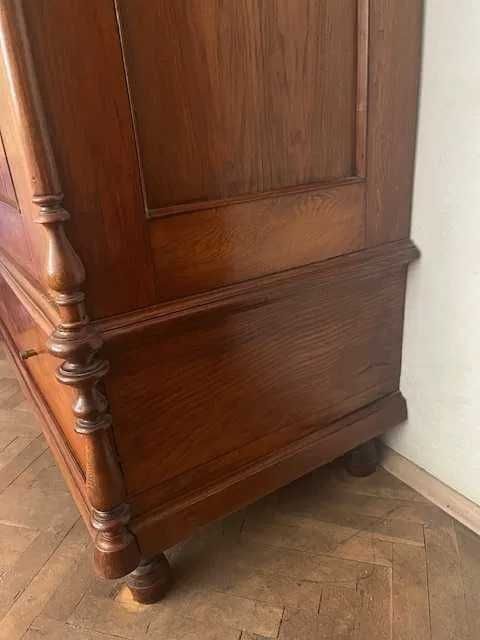 Старинен Гардероб дървен