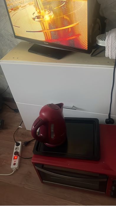 Отдам даром кухонный гарнитур