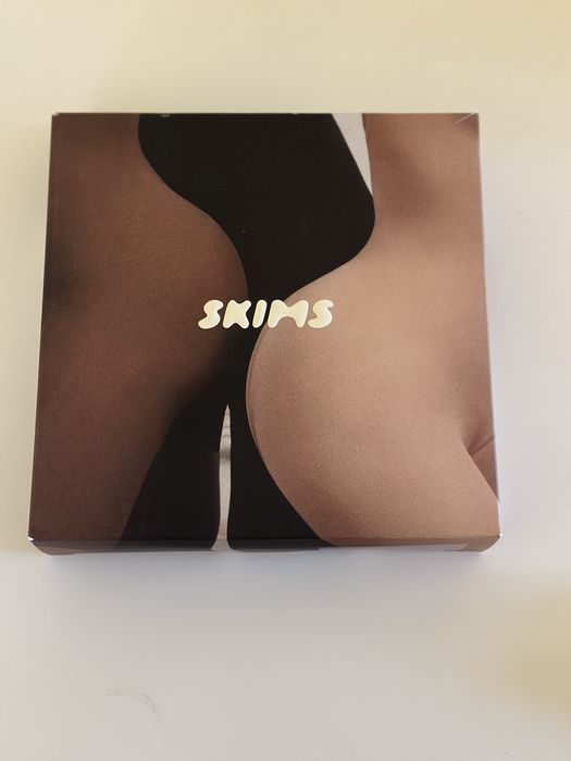 Skims butt lifting short