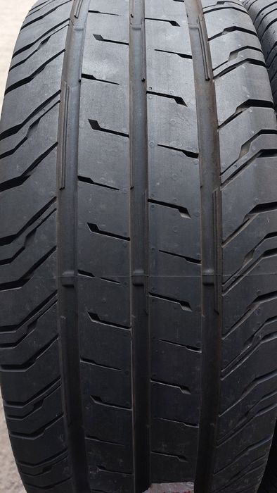 Нови гуми 235 65 16 C Continental ContiVanContact 4 броя