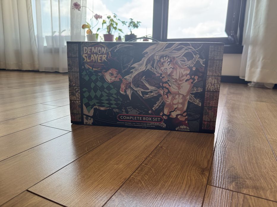 Demon Slayer(пълен набор комикси)