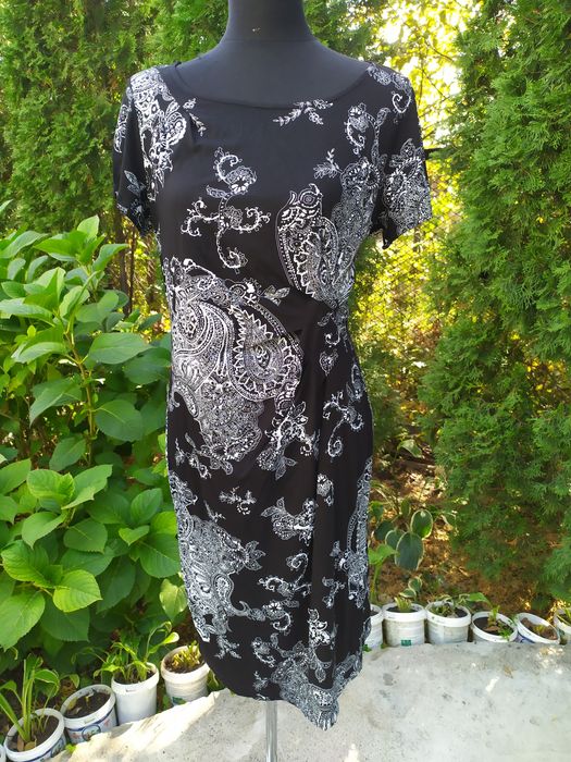 Платья трикотадные