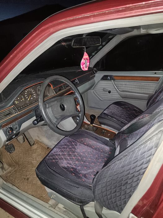 Продам Мерседес Е260 газ бензин