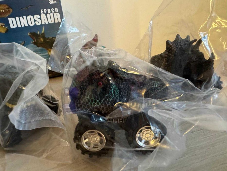 Set 6 Dinozauri Monster Truck 3+ — Noi, Sigilați Individual, în Cutie