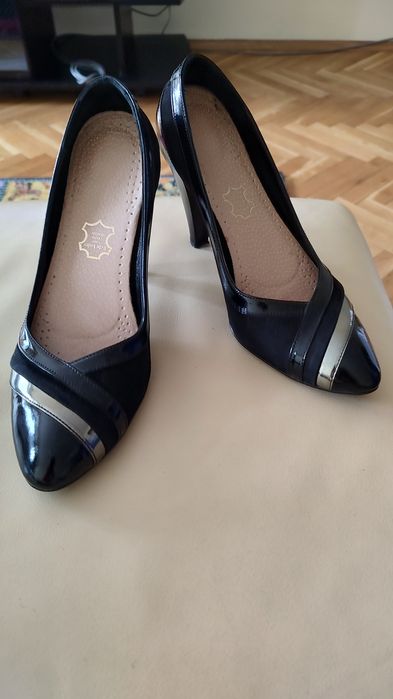 Дамски официални обувки, номер 38.