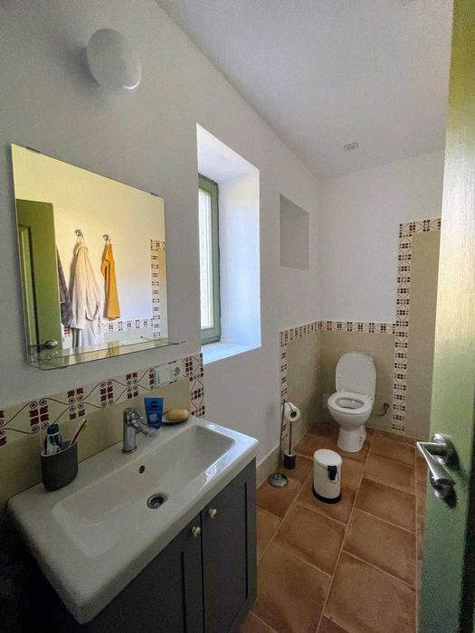 Дава се под наем Къща в с. Тъжа, Област Стара Загора - 80 кв.м за 398.82 € - Снимка #12