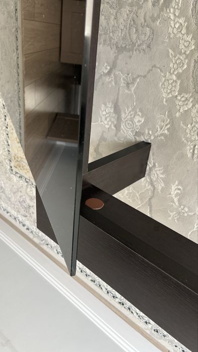 Журнальный столик