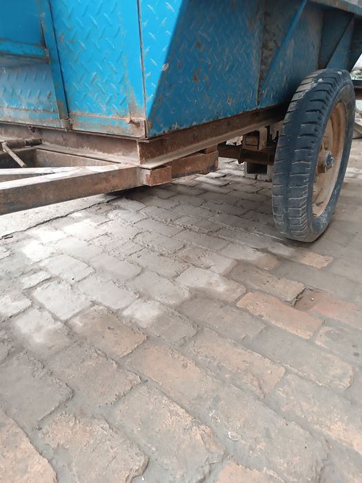 Прицеп Sotiladi.