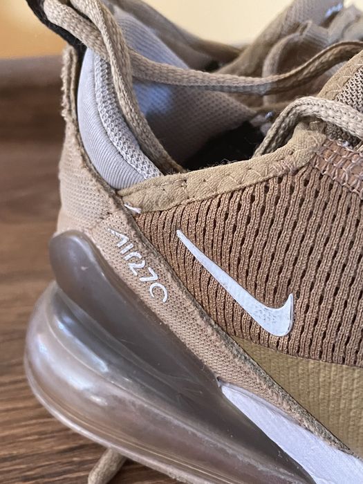 Nike Air Max 270 жълто/златно 35-ти номер