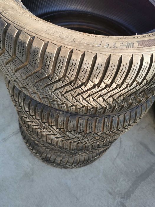 Зимни гуми 4 x  195/50 R15