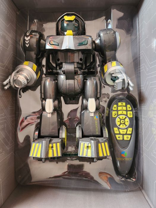 Robot inteligent, cu activare cu amprenta digitala