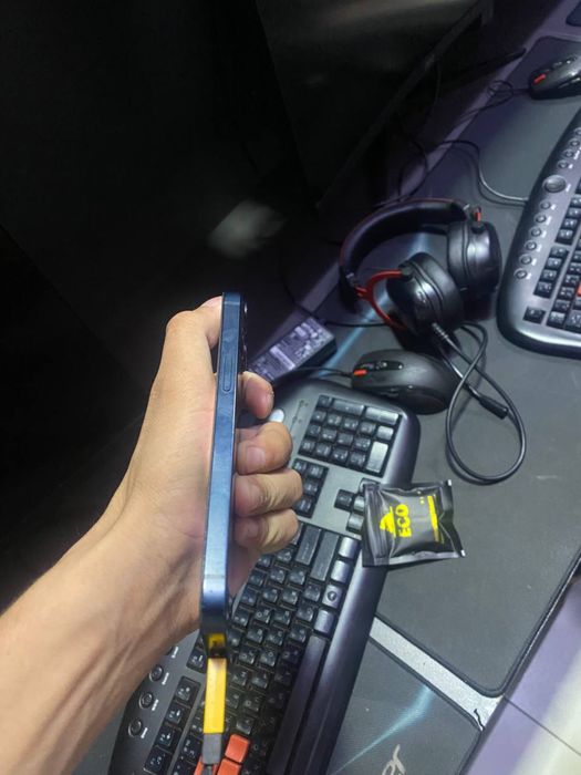Iphone 13 78 yomks hamma joyi radnoy ochilmagan radnoy tel