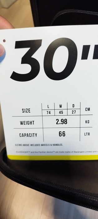 Нов куфар с колелца