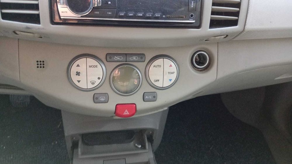 Dezmembrez Nissan Micra K12 - 1.3 Benzina Euro 4 Din 2004  - CR12