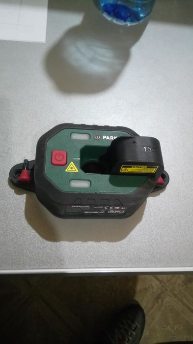 Лазерна ролетка parkside