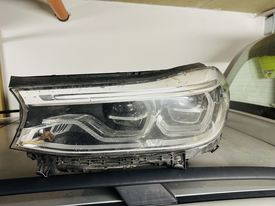Ляв фар за БМВ Г 30/31  BMW G30 Adaptive Led