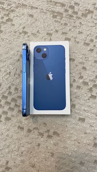 Айфон 13 128гб идеал