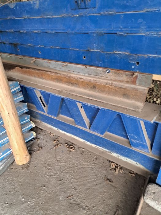 Контейнер материалларига станоклар