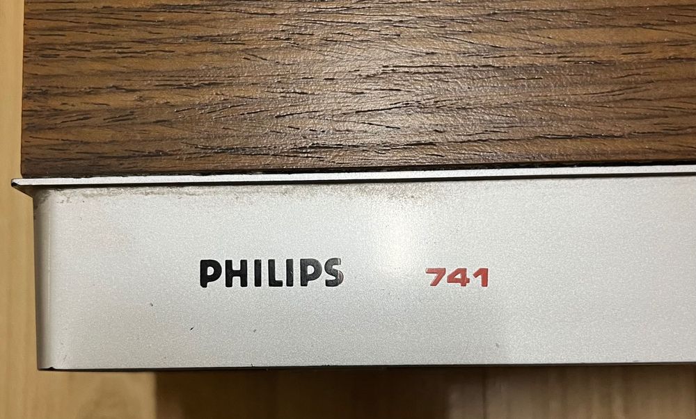 Радио транзистор Telefunken partner 700