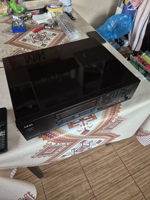 Akai CD 57 cu telecomanda sistem audio