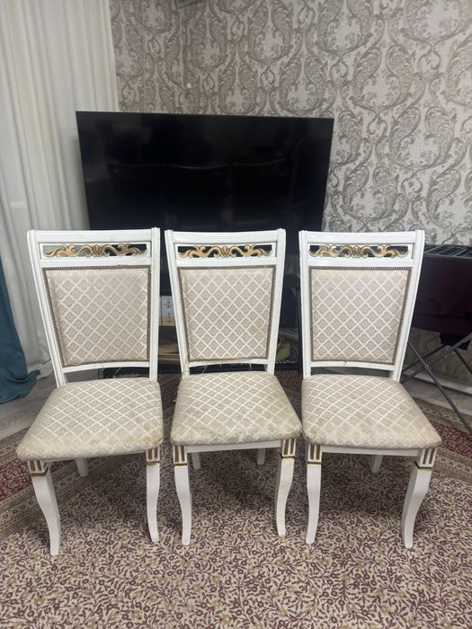 Продам стулья 6 штук