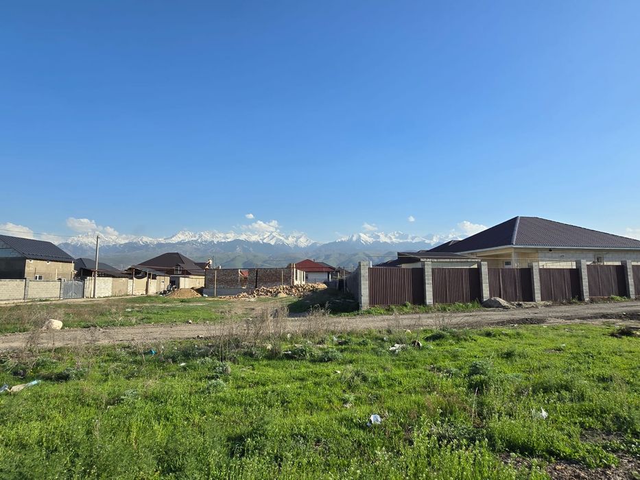 Продам участок 6 соток в поселке Райымбек