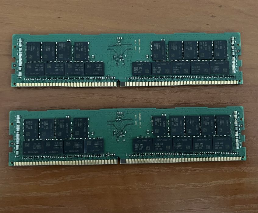 Kit Memorii DDR4 Samsung 64GB(2x32) 2666V ECC Registered Server/Workstation
