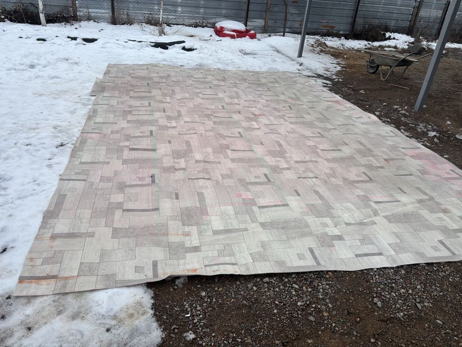 Линолеум сатылады