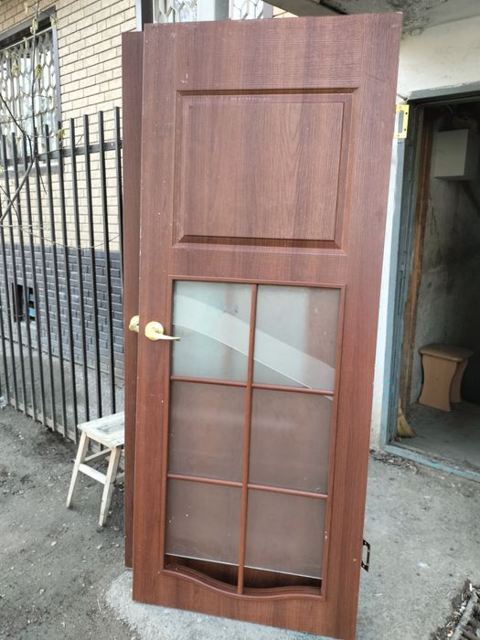 Продам двери  межкомнатные